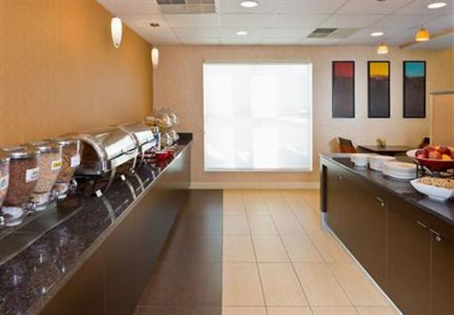 фото отеля Residence Inn Youngstown Poland