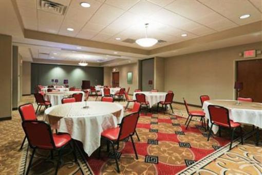 фото отеля Holiday Inn Carbondale Conference Center