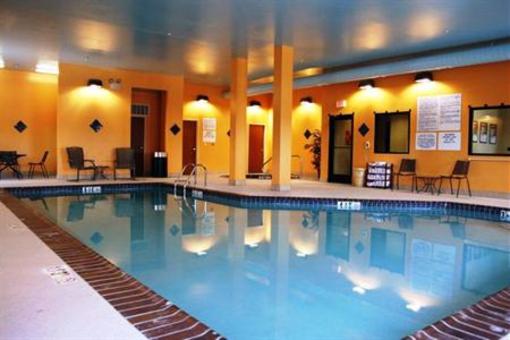 фото отеля Holiday Inn Carbondale Conference Center