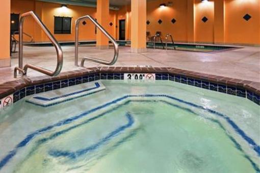 фото отеля Holiday Inn Carbondale Conference Center