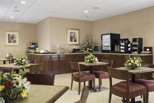фото отеля Best Western Charlottesville Airport Inn & Suites Ruckersville