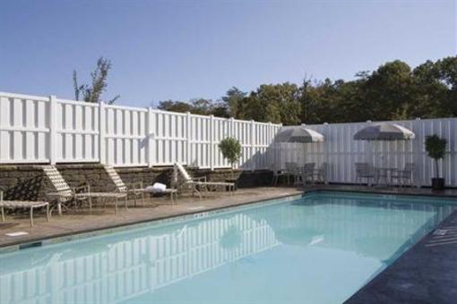 фото отеля Best Western Charlottesville Airport Inn & Suites Ruckersville