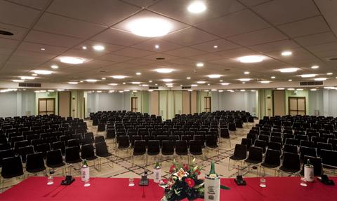 фото отеля Albornoz Palace Hotel