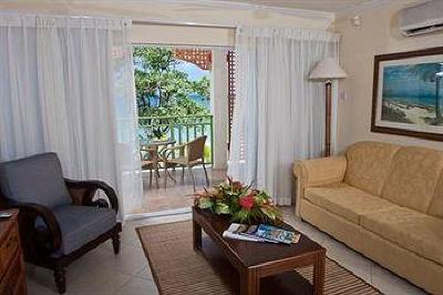 фото отеля Bay Gardens Beach Resort