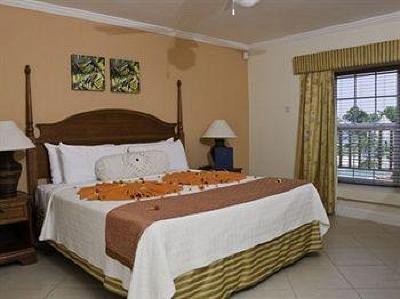 фото отеля Bay Gardens Beach Resort
