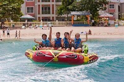 фото отеля Bay Gardens Beach Resort