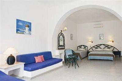 фото отеля Hotel Kamari Platis Gialos