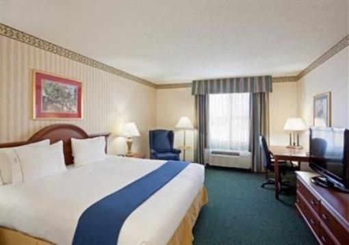 фото отеля Holiday Inn Express Boston Milford (Massachusetts)