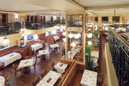 фото отеля Crowne Plaza Hotel Astor-New Orleans