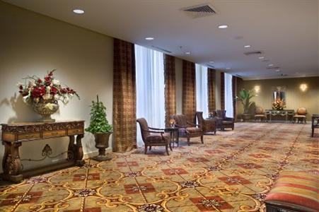 фото отеля Crowne Plaza Hotel Astor-New Orleans