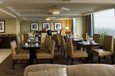 фото отеля Sheraton Pentagon City Hotel