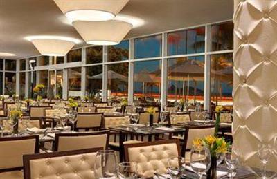 фото отеля Sheraton Barra Hotel & Suites