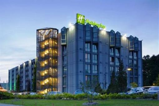 фото отеля Holiday Inn Hannover Airport
