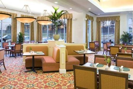 фото отеля Hilton Garden Inn Akron-Canton Airport