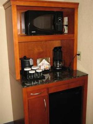 фото отеля Hilton Garden Inn Akron-Canton Airport