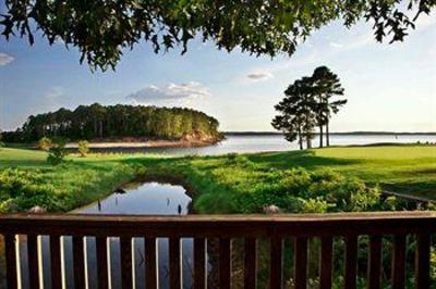 фото отеля Cypress Bend Golf Resort