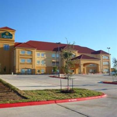 фото отеля La Quinta Inn & Suites Kyle