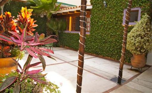 фото отеля Suites Colibri