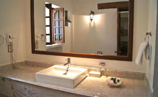 фото отеля Suites Colibri