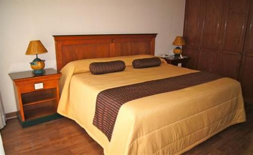 фото отеля Suites Colibri