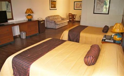 фото отеля Suites Colibri