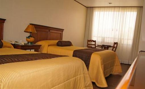 фото отеля Suites Colibri