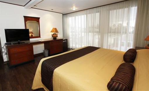 фото отеля Suites Colibri