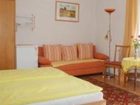 фото отеля Ferienwohnungen Käfer Pension