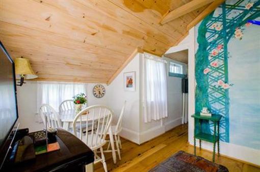 фото отеля The Summer House Cottages