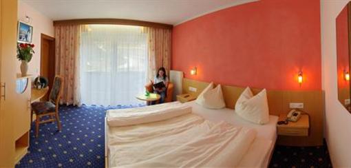 фото отеля Hotel Hubertus Fugenberg