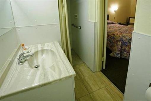 фото отеля Best Value Inn Ozona
