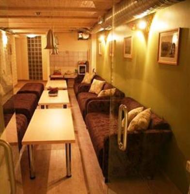 фото отеля Vanalinna Bowling Hostel