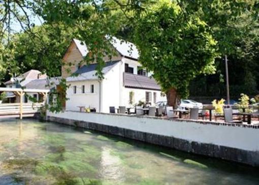 фото отеля Auberge De La Durdent Hericourt-en-Caux