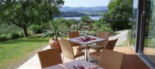 фото отеля Hotel Stift St. Georgen Am Langsee