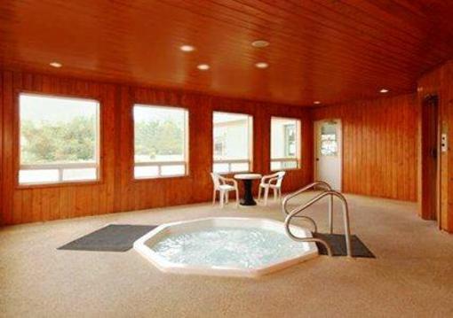 фото отеля Rodeway Inn Pine River