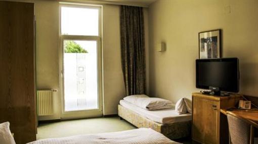 фото отеля Bruggner Stubn Hotel Landeck