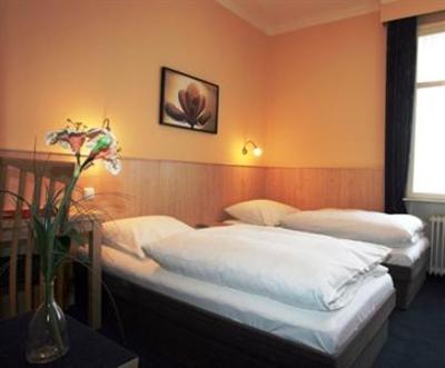 фото отеля Stadtpark Hotel Luebeck
