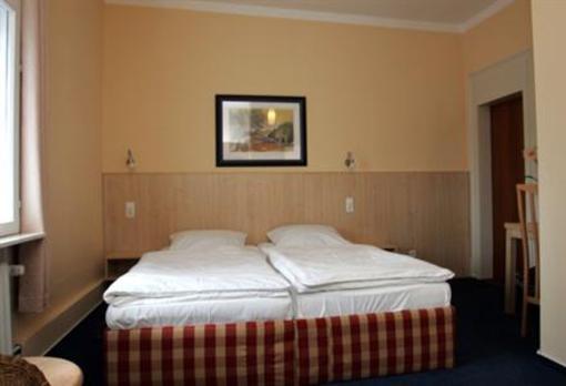 фото отеля Stadtpark Hotel Luebeck