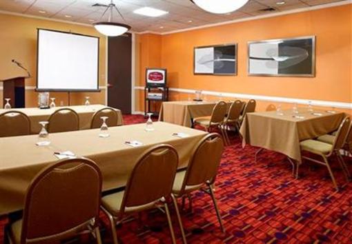 фото отеля Residence Inn White Plains