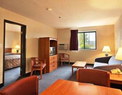 фото отеля Super 8 Norwich