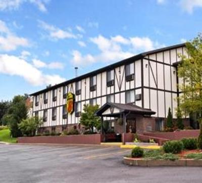 фото отеля Super 8 Norwich