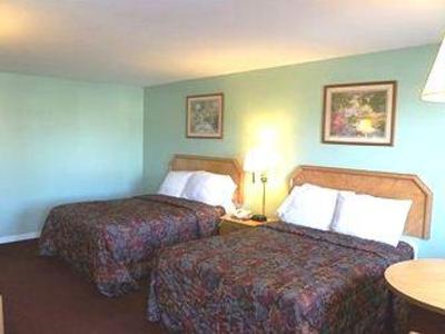 фото отеля Travel Inn Lebanon