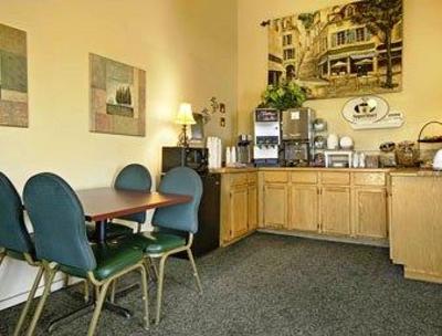фото отеля Super 8 Motel Willmar