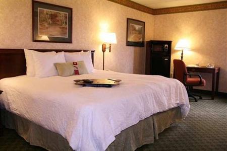 фото отеля Hampton Inn Ridgefield Park