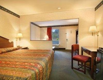 фото отеля Super 8 Pearl Jackson East