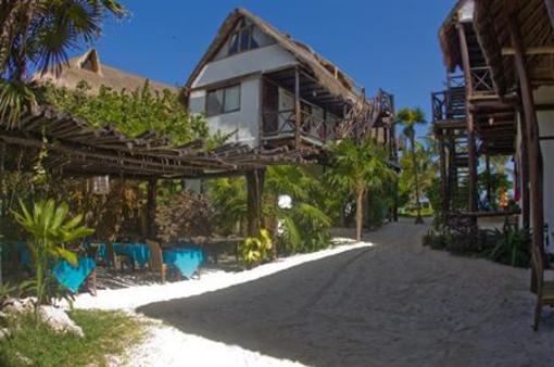 фото отеля Zulum Beach Club & Cabanas