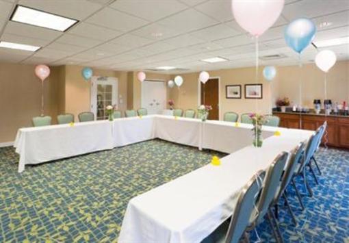 фото отеля Holiday Inn Express Hotel & Suites Salisbury Delmar