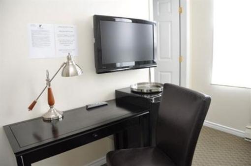 фото отеля Black Rooster Guesthouse