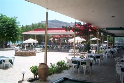 фото отеля Yota Beach Hotel