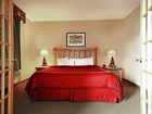 фото отеля Comfort Suites Rapid River Lodge